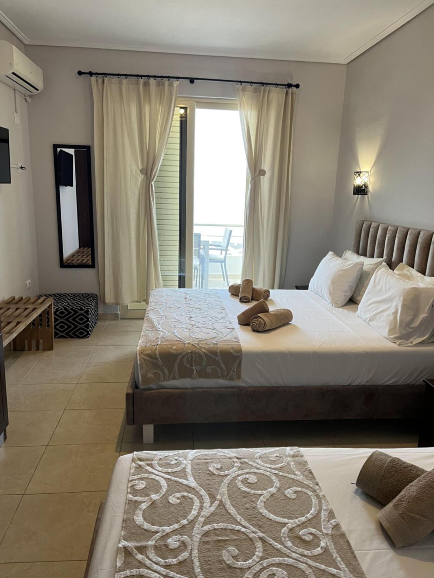 Bluemoon Suites Саранда Экстерьер фото