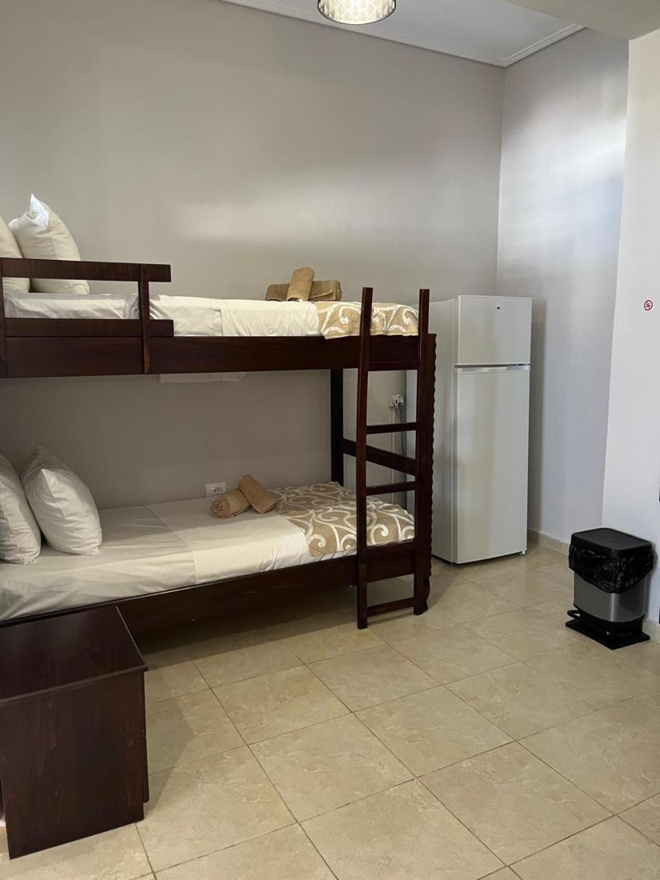 Bluemoon Suites Саранда Экстерьер фото