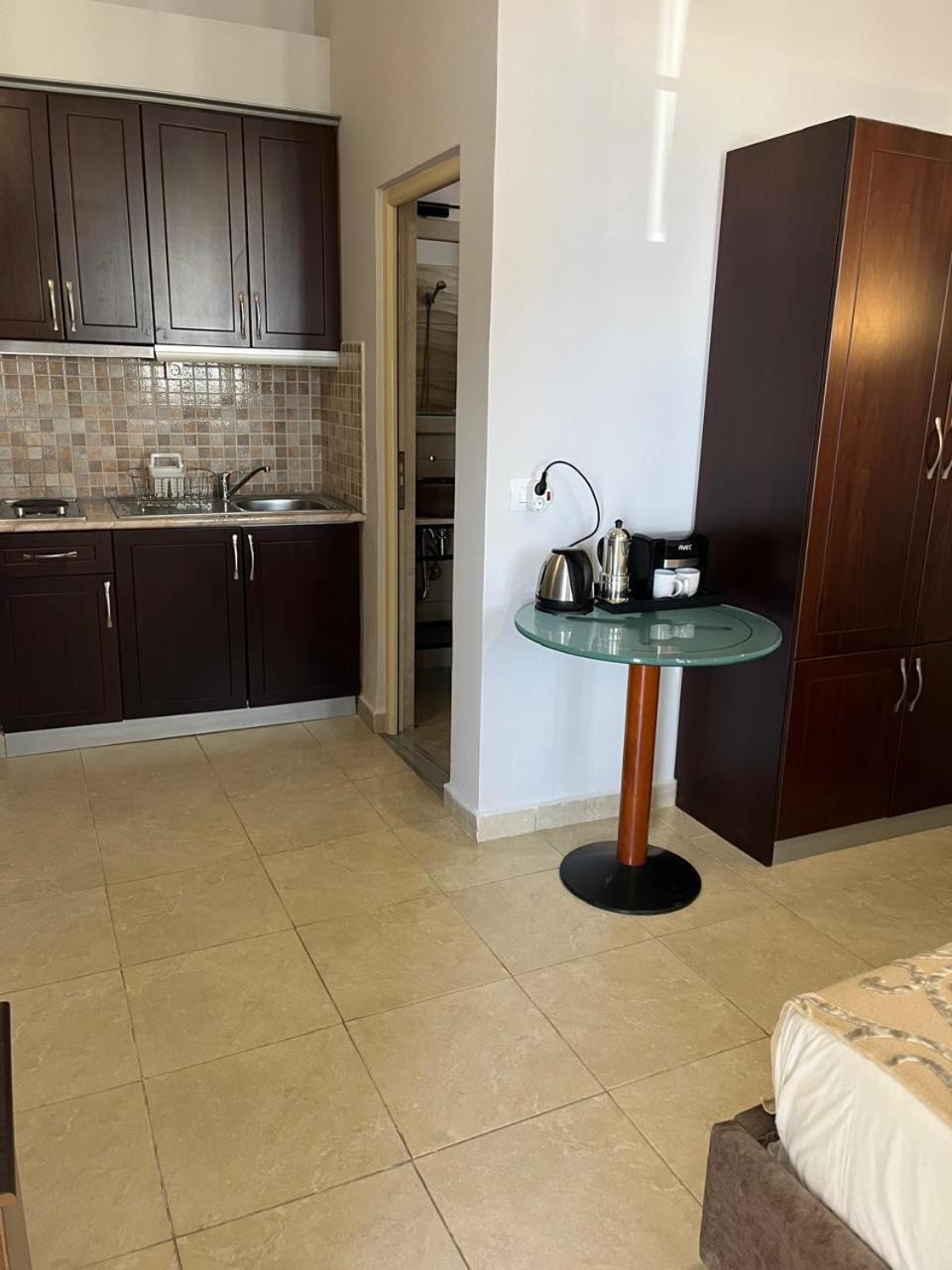 Bluemoon Suites Саранда Экстерьер фото